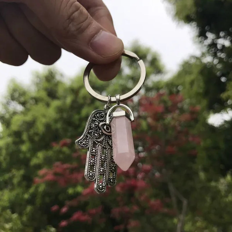 1Pcs Natural Quartz Crystal Point Chakra Healing Stone Gem Stone Pendant Keyring Key Chain Ring Family Gifts