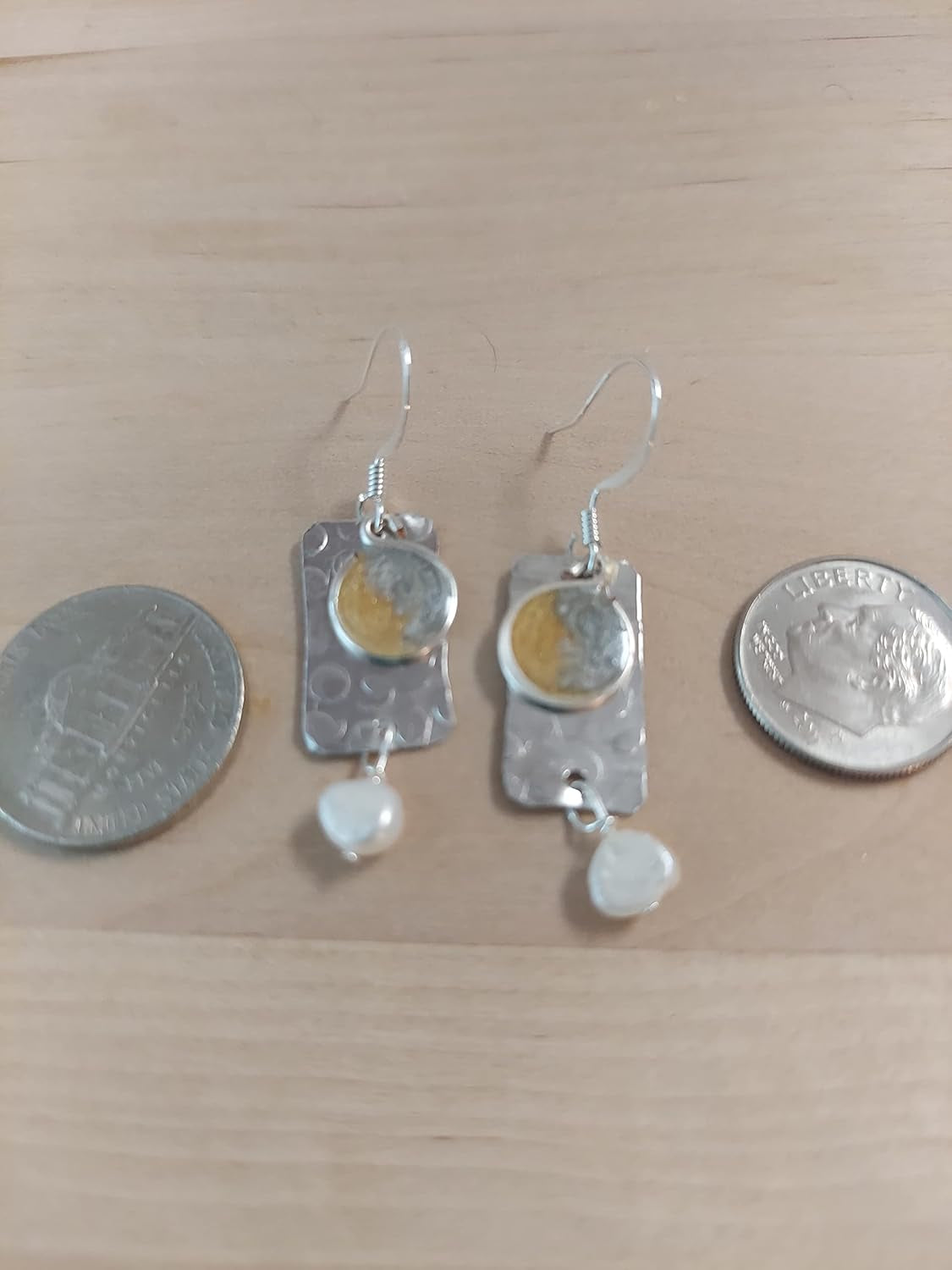 Handmade Lightweight Silvertone Sapphire Blue and White Pearl Rectangle Drop Womens Earrings