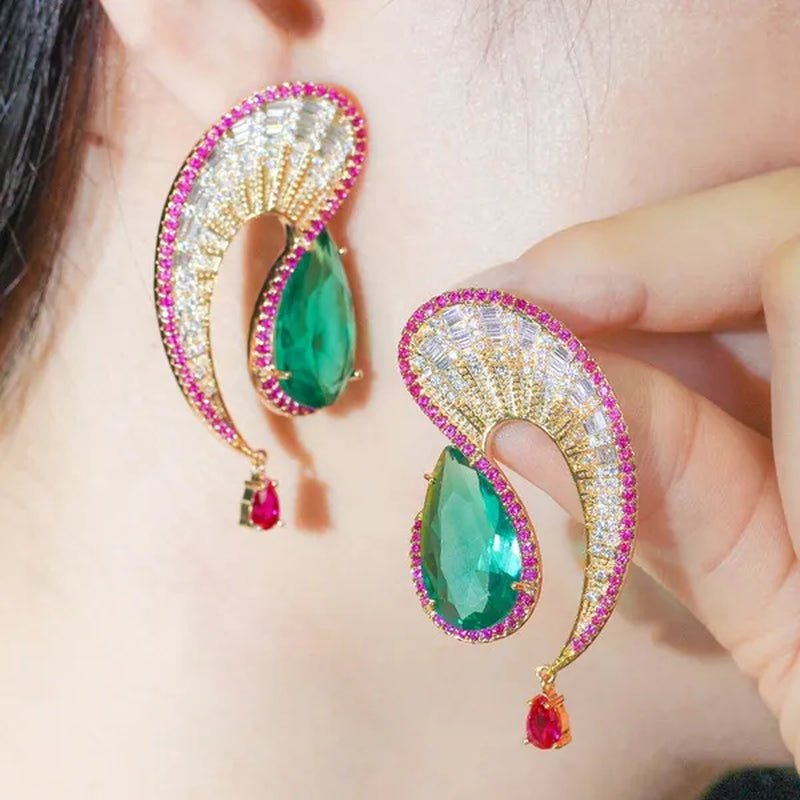CANDICE Noble Micro Pave Tiny CZ Crystal Unique Leaf Shape Earrings with Green Water Drop Stones Ethiopian Gold Plated Wedding Banquet Jewelry for Women