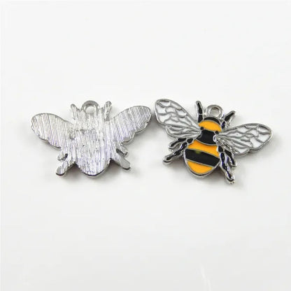 30pcs Zinc Alloy Bee Shape Charms Necklace Pendant Creative Gold Silver Bracelet Handmade DIY Jewelry Accessories