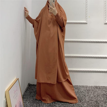 Women Muslim 2 Set Solid Color plus Long Sleeve Thobe One-Size Longuette Overall Abaya Thobe with Hoodied Hijab