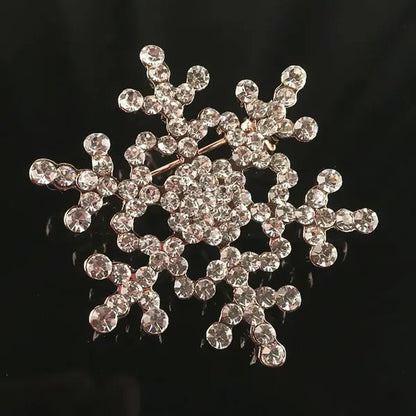 Christmas Charming Water Diamond Diamond Christmas Snowflake Brooch Christmas Gift.
