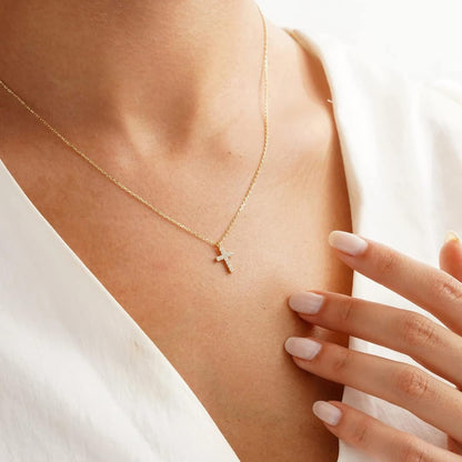 Cross Necklace for Women, 14K Gold Plated Cross Pendant Dainty Layered Chain Necklace Jewelry Gifts