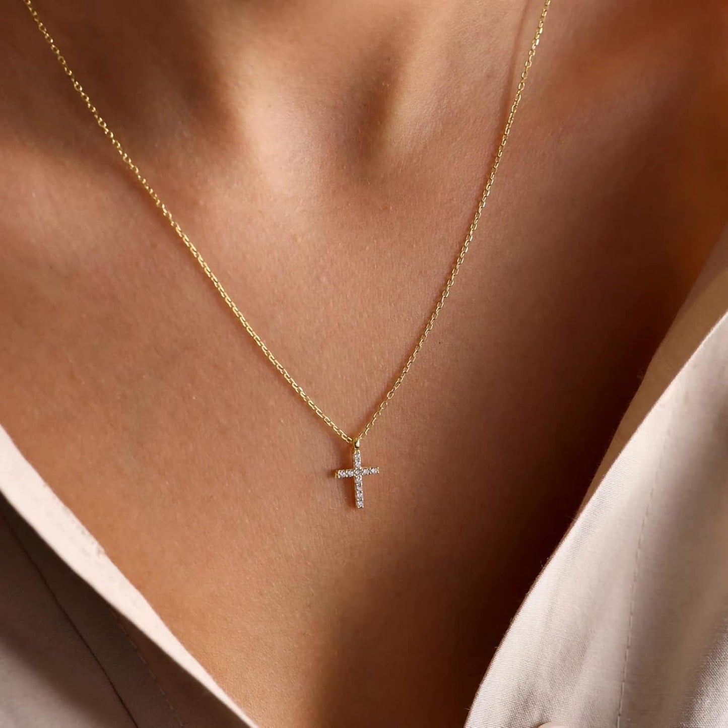 Cross Necklace for Women, 14K Gold Plated Cross Pendant Dainty Layered Chain Necklace Jewelry Gifts