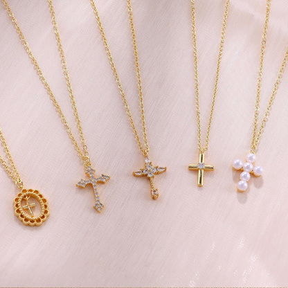Cross Necklace for Women, 14K Gold Plated/Silver Chunky Cross Necklace Simple Faith Charm Necklaces Statement Crucifix Pendant Necklaces for Women Trendy Gold Jewelry Gifts