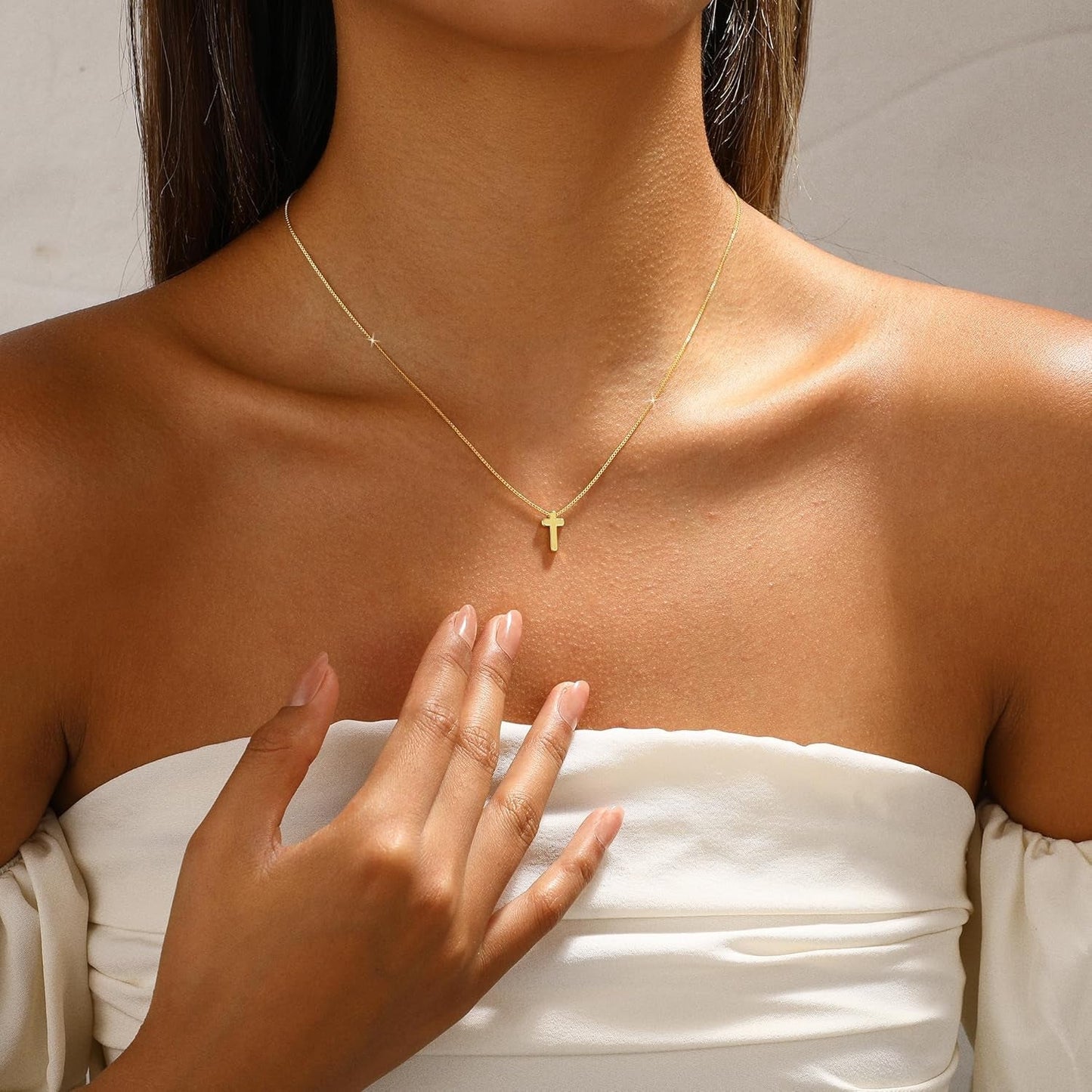Cross Necklace for Women,Dainty 14K Gold Silver Plated Cross Choker Pendant Jewelry Non Tarnish Trendy Simple Circle Chain Small Necklace Birthday Faith Jewelry Gifts