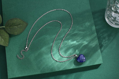 Crystal Necklace Quartz Healing Crystals Necklaces for Women Mothers Day Gift Quartz Heart Love Gemstone
