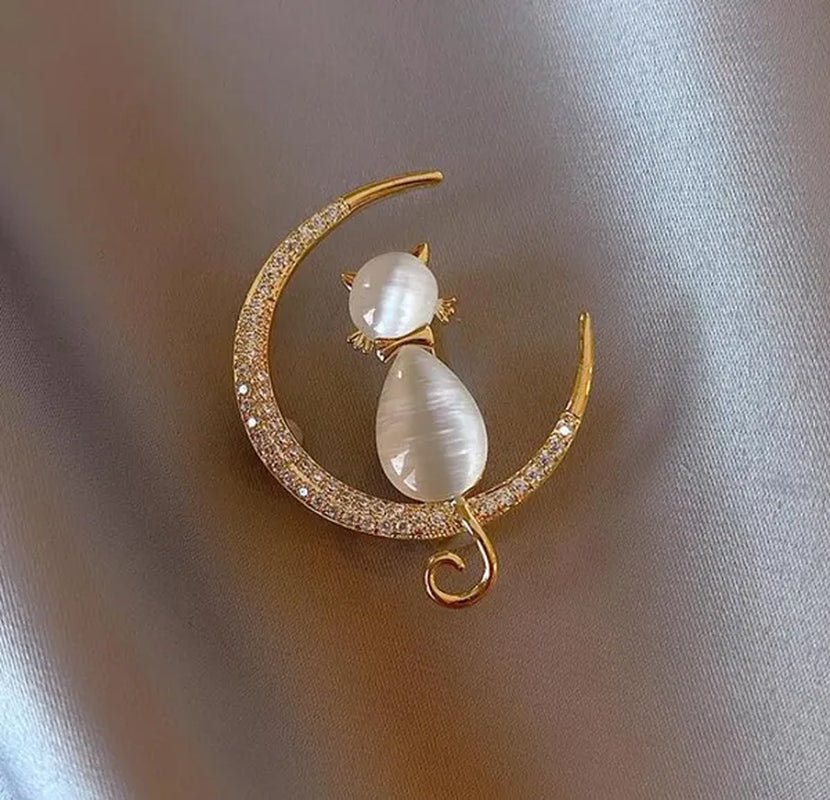 Light and Extravagant, Small Number of Suits, Cat'S Eye Stone, Diamond Brooch, Clothes, Fixed Moon, Small Cat Brooch, Brooch Accessories Crystal Brooch Fancy Vintage Style Flower Brooch Pin for Women Crystal Brooch Pin - WORLD TIME VISITS