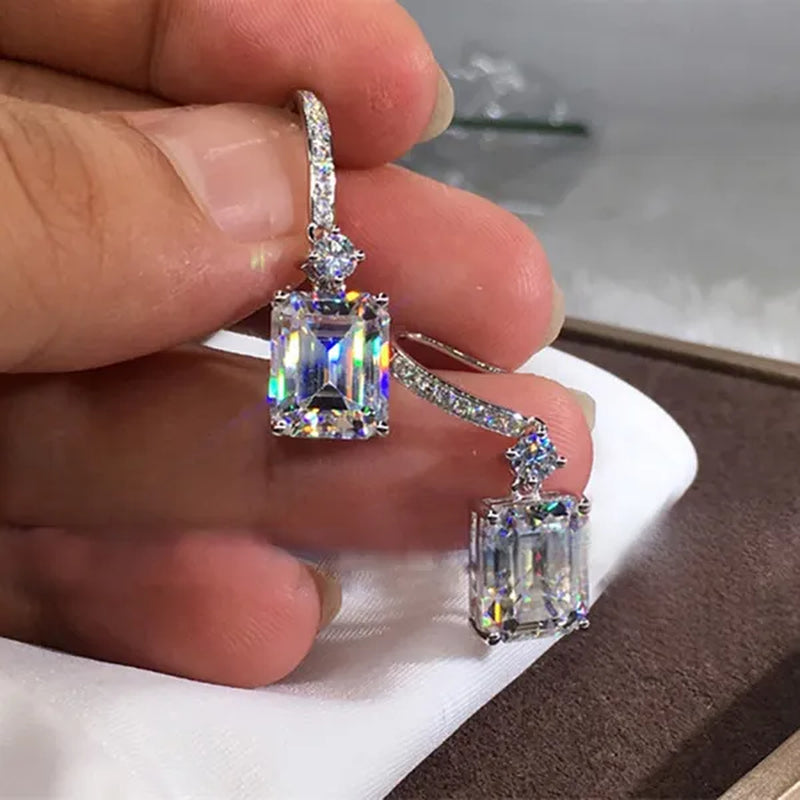 Exquisite 925 Sterling Silver Diamond Stud Earrings for Women Wedding Bridal Princess Engagement Crystal Drop Earring Party Jewelry Lover Gift