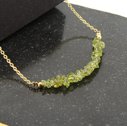 Gempires Peridot Chips Bar Necklace, Peridot Nugget Healing Crystals 3-5 Mm, August Birthstone Jewelry for Women, 18 Inches Adjustable Gold Plated Chain