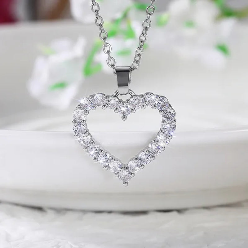 Romantic Wedding Clavicle Necklace 925 Sterling Silver Micro Inlay Diamond Heart Necklace Bridal Engagement Party Jewelry Girl Lover Gift