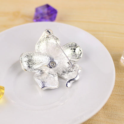 Brooch Pin for Women Flowers Brooch with Created Crystal | Elegant Brooches and Pins for Women | Pearl Brooches for Women with Flower Pins | Designer Brooch Collar Pins for Women, Purple/White/Red, 29.8G