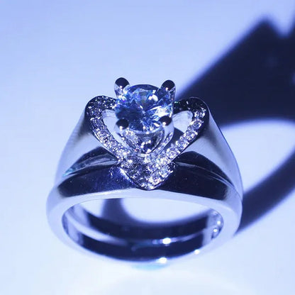 New Fashion Creative Exquisite Women's Heart Shaped  Simulation Zircon Ring Set  Engagement Ring Set