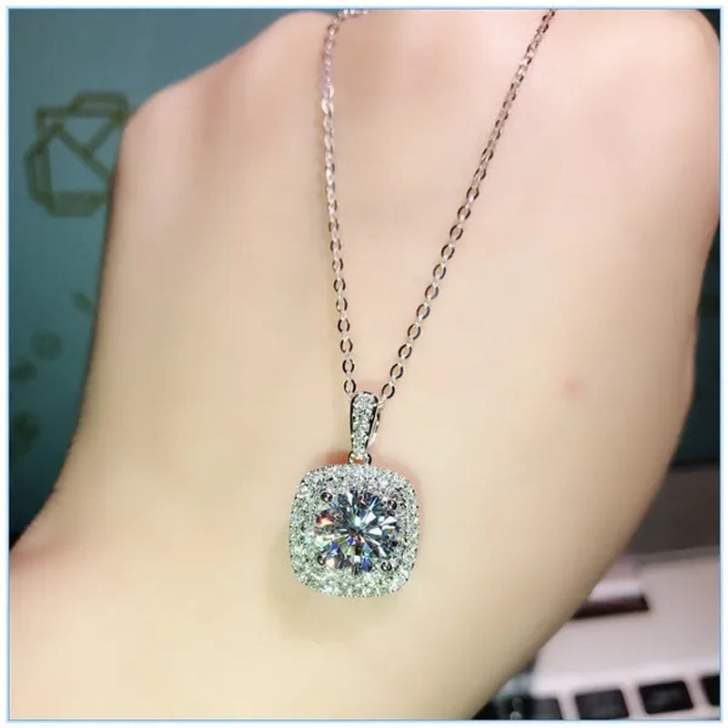 Elegant Round Cut 2.0CT White Sapphire Diamond Pendant Necklace for Women Wedding Engagement Party Jewelry