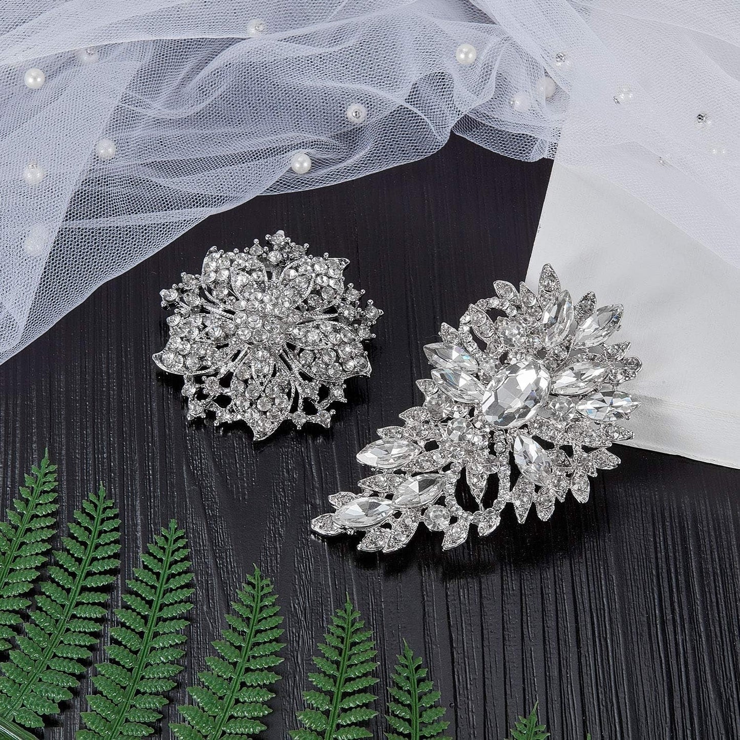 4 Pcs Women'S Rhinestone Brooches Flower Crystal Pins Vintage Brooches for Banquet Wedding Graduation Bridal Shower Gift Jewelry Supplies