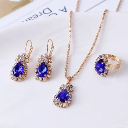 4pcs/set Princess Crown Necklace Set European and American Bridal Engagement Ring Earrings Pendant Exquisite Wedding Jewelry Set