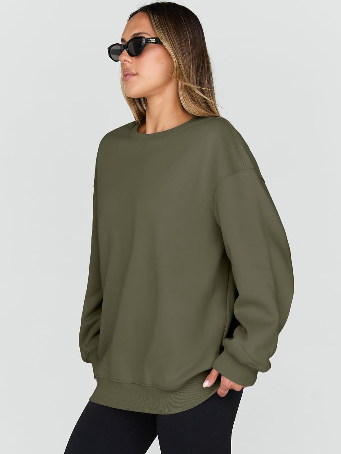 Sweatshirts for Women Hoodies Oversized Crewneck Tops Sweaters Comfy Fall Winter Outfits Clothes 2025 Fashion