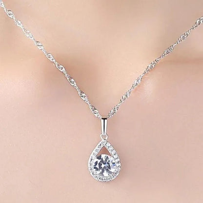 Delicate Teardrop Plated Moissanite Cubic Zirconia Necklace for Women Bridal Engagement Wedding Fine Jewelry Gift