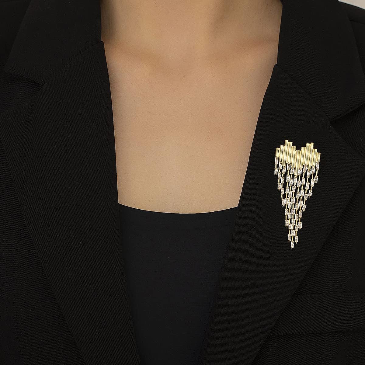 Heart Shaped Brooch Gold Tone Tassel Brooches and Pins for Women Fashion Cubic Zirconia Hanging Chain Brooch