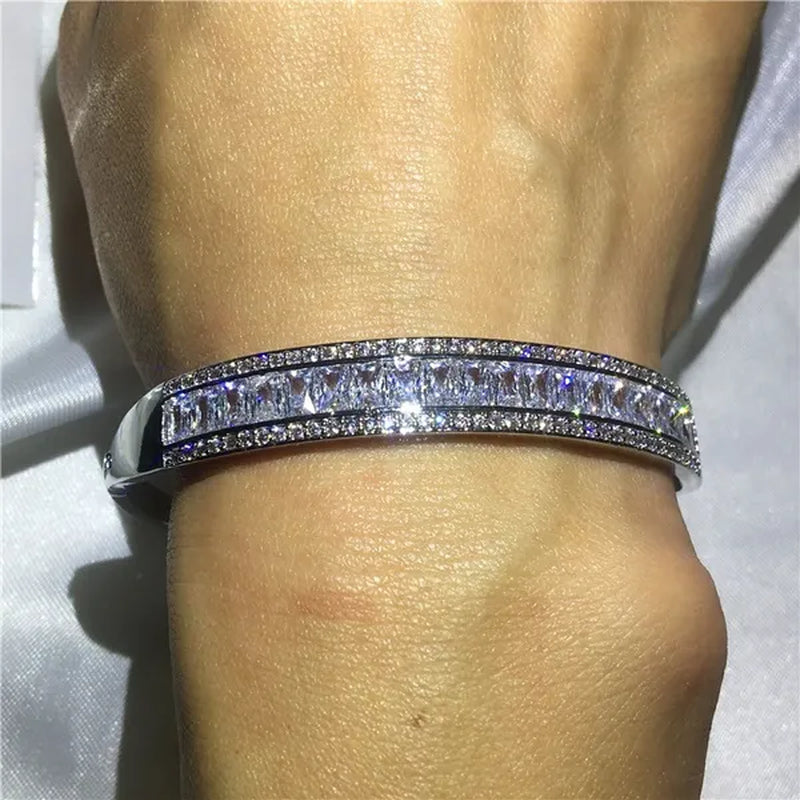 Charm Bracelet Baguette Cut 5A Cubic Zirconia Diamond White Gold Filled Engagement Wedding Bangle for Women Fashion Accessaries 1Pcs