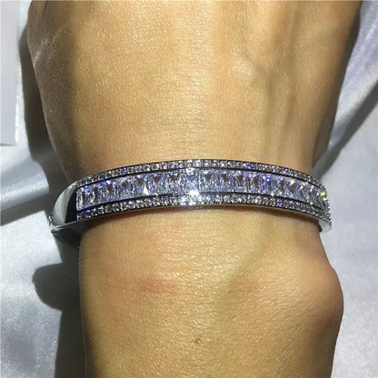 Charm Bracelet Baguette Cut 5A Cubic Zirconia Diamond White Gold Filled Engagement Wedding Bangle for Women Fashion Accessaries 1Pcs