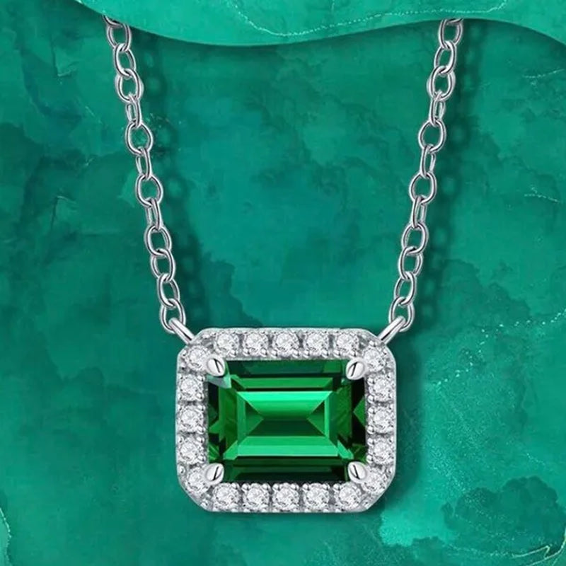 Trendy Silver Plated 4 Claw Setting Square Emerald Vice Stone Lab Diamond Pendant Necklace for Women Daily Casual Accessories
