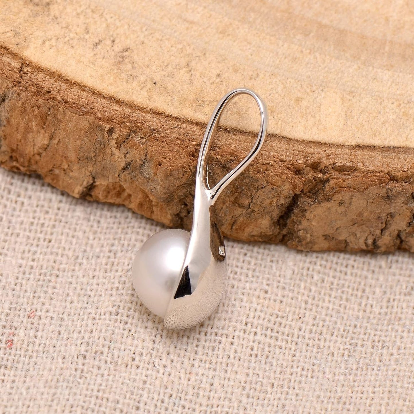 925 Sterling Silver Spoon Shaped South Sea Cultured White Pearl Pendant Necklace