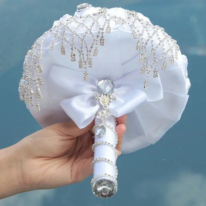 18CM Luxury Crystal Brooch Bridesmaid Bridal Bouquet Rhinestone Tassel White Silk Rose Wedding Flower Bouquet Ribbon Artificial Flower Wedding Supplies