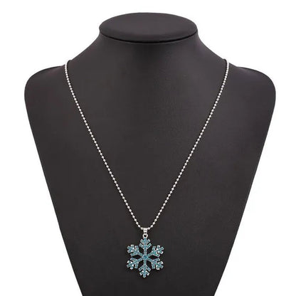 New Fashion Christmas Gift Decoration Explosion Crystal Pendant Full Diamond Pendant Necklace Snowflake Sweater Chain