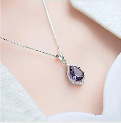 Fashionable and Noble Diamond Lady Necklace Long Pendant Elegant Natural Amethyst Clavicle Chain