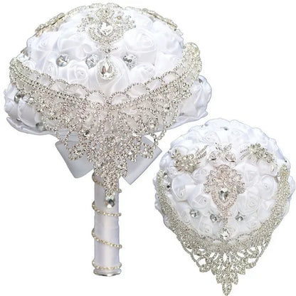 Creative Design Shiny Rhinestone Tassel Bridal Bouquet Artificial White Silk Rose Wedding Flower Bouquet Crystal Brooch Ribbon Bridesmaid Bouquet 3 Size Optional
