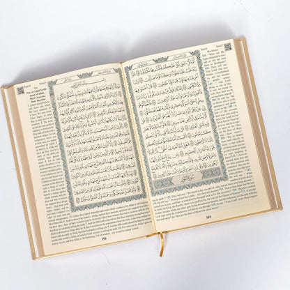 The Holy Quran: English Translation of the Noble Qur'An | English Translate Thermo Leather Covered Quran | Quran Size: 6.7*9.4 Inch / 17*24 Cm | (White, Quran)