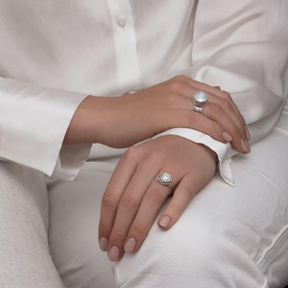 925 Sterling Silver Ring with Fresh Water Pearl Wire Wrap Vintage Design - Hypoallergenic, Nickel & Lead-Free - Artisan Handcrafted Statement Rings for Women