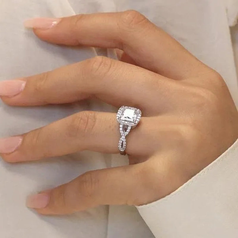 Luxury Jewelry Accessories White Gold 925 Sterling Silver Rings for Women Natural Gemstone Rings White Sapphire Princess Ring Romantic Wedding Band Bride Engagement Diamond Ring Jewelry Valentine'S Day Gift