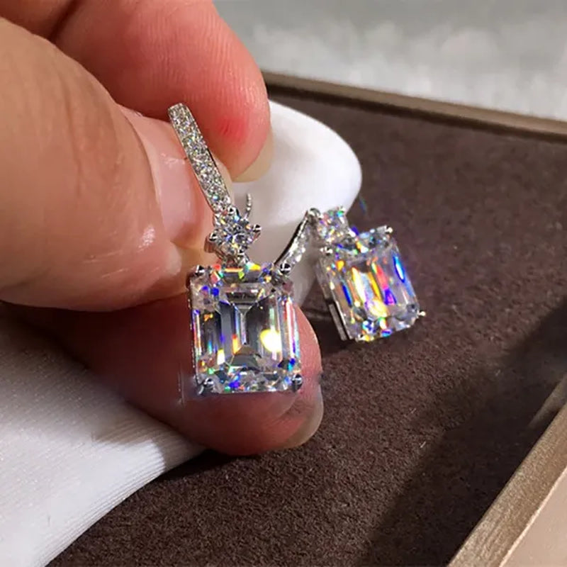 Exquisite 925 Sterling Silver Diamond Stud Earrings for Women Wedding Bridal Princess Engagement Crystal Drop Earring Party Jewelry Lover Gift