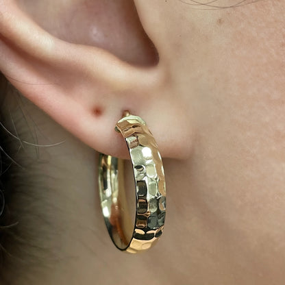 Italian 14K Yellow Gold Polished Hammered Flat Medium Hoop Earrings