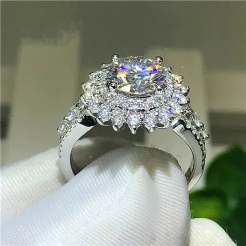 Elegant Woman 925 Sterling Silver Wedding Jewelry for Women Natural Gemstone Rings Noble Princess Engagement Diamond Ring Luxury Accessories Gift Size 4-12 Bague Femme
