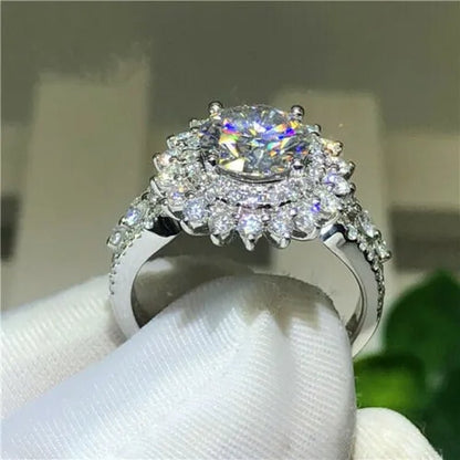 Elegant Woman 925 Sterling Silver Wedding Jewelry for Women Natural Gemstone Rings Noble Princess Engagement Diamond Ring Luxury Accessories Gift Size 4-12 Bague Femme
