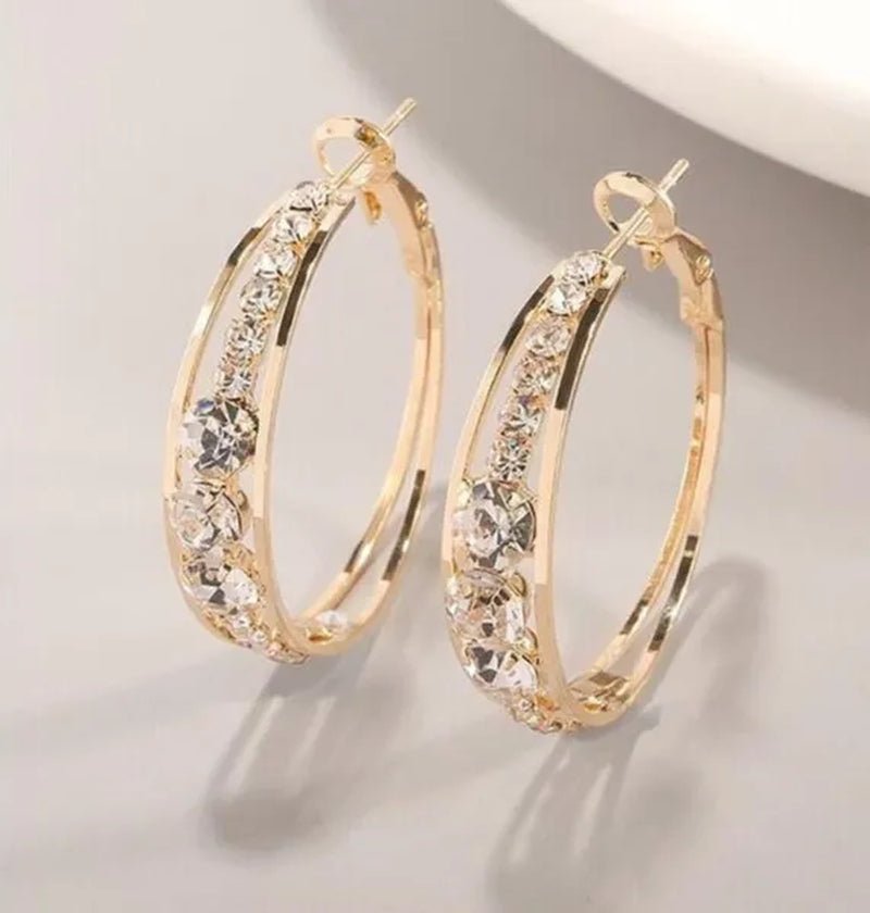 European and American Fashion Hoop Earrings Women's Earrings Micro-inlaid White Zircon Delicate Earrings Romantic Valentine's Day Gift Engagement Earrings Wedding Earrings Anniversary Women's Jewelry