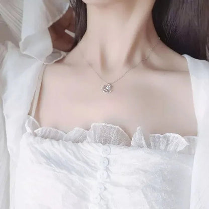 Exquisite Fashion Zircon Set Gem Moon Necklace Elegant Women's Pendant Necklace Fairy Necklace Exquisite Fashion Accessories Lover's Gift Necklace Anniversary Christmas Gift Jewelry - WORLD TIME VISITS