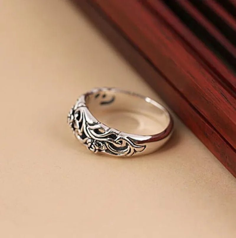 Exquisite silver - plated vintage silver black rose flower ring bride wedding party ring couple gift jewelry (size: 5 - 11) - WORLD TIME VISITS