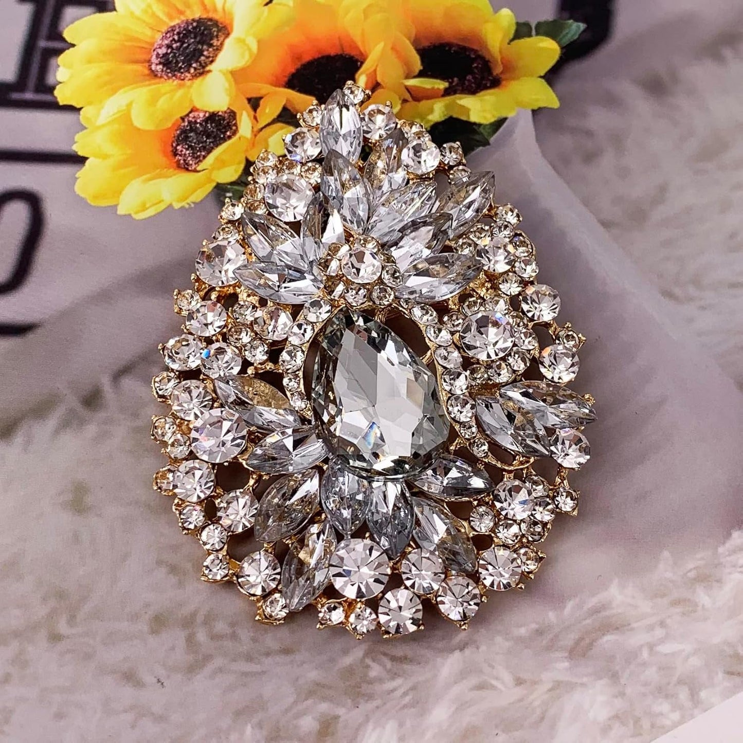 Huge Big Large Flower Statement Brooches and Pins Scarf Decoration Gold Tone