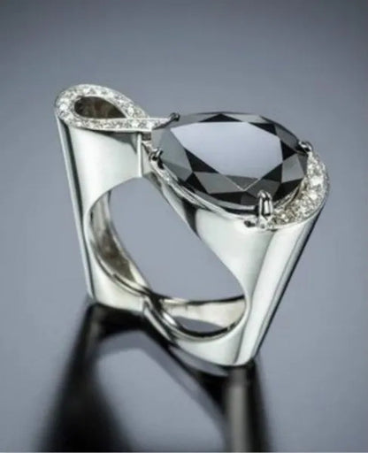 New trend fashion irregular 8-shaped high carbon diamond ring jewelry female models 925 sterling silver white gold natural gemstone high carbon black diamond ring anniversary gift banquet engagement wedding diamond ring size US5-11