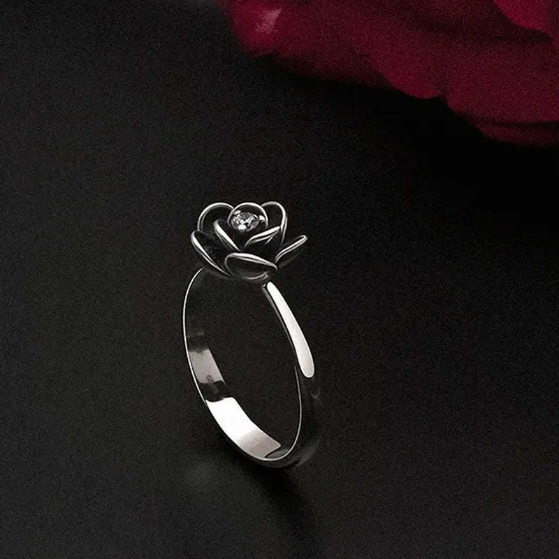 Simple Ladies Antique Silver Black Rose Flower Floral Ring for Women Female Wedding Engagement Party Jewelry Christmas Gift