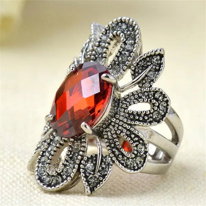 Hot Europe and the United States Retro Hollow-Out Flowers Ruby Ring Boutique Jewelry 2017 New - WORLD TIME VISITS