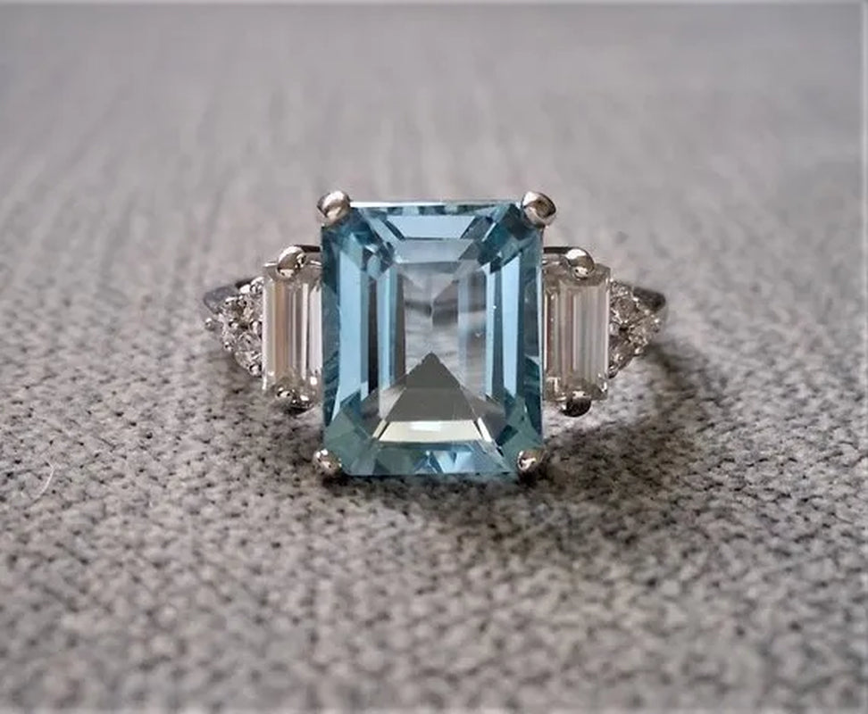 Classic Silver Color Delicate Blue Zircon Women'S Ring Anniversary Christmas Gift Beach Party Jewelry Size 6-11 Bague Femme
