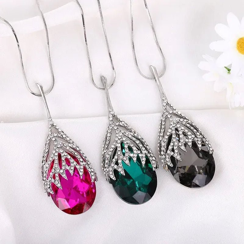 Fashion Crystal Diamond Water Dripping Sweater Chain Women's Geometric Long Necklace