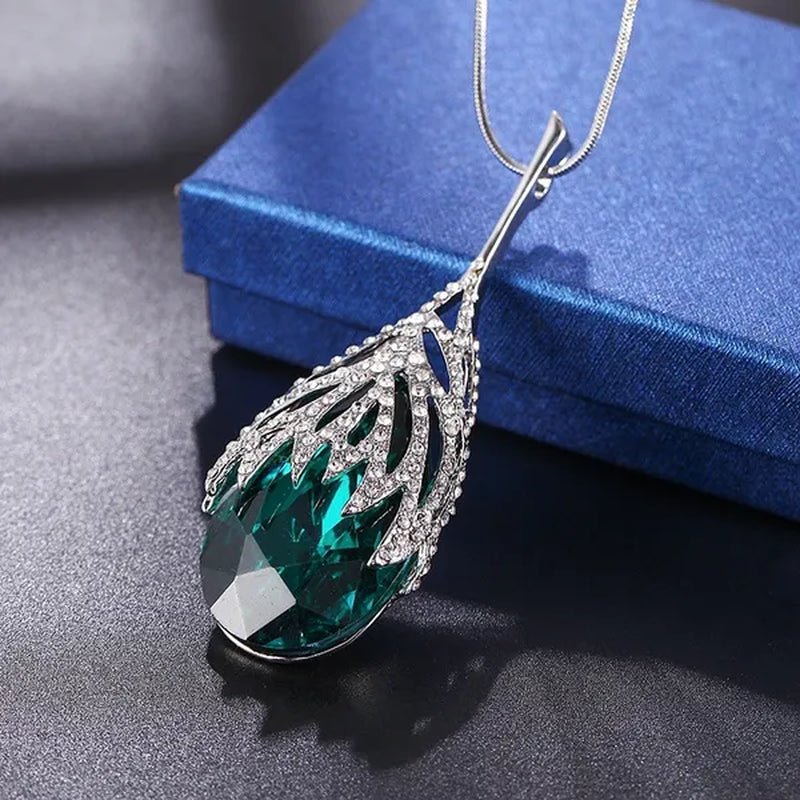 Fashion Crystal Diamond Water Dripping Sweater Chain Women's Geometric Long Necklace - WORLD TIME VISITS