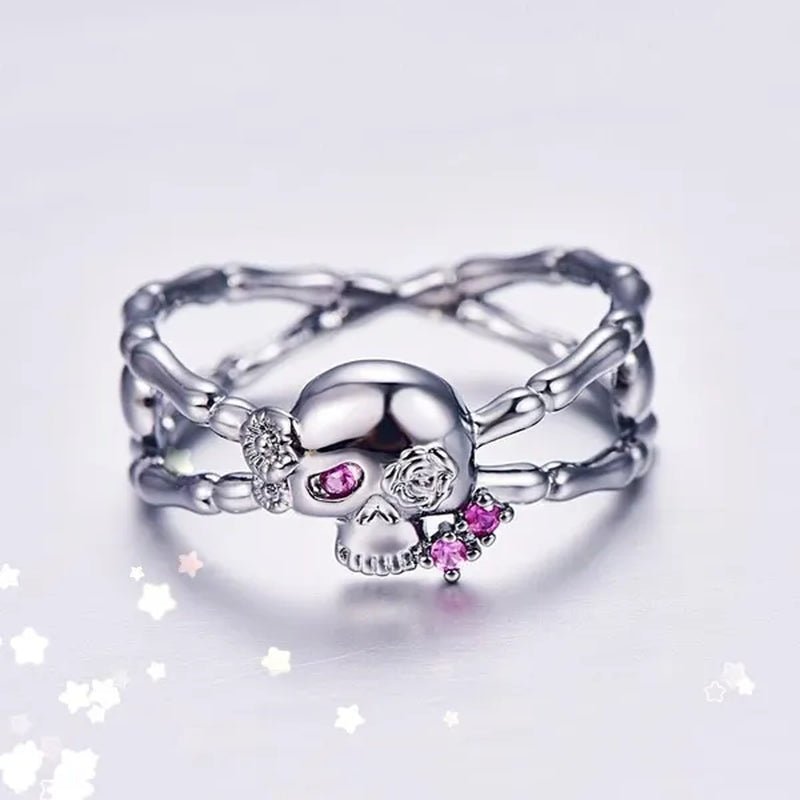 Fashion Simple Retro Punk Style Gothic Skull Rings For women Cocktail Ring Skeleton Knuckle Jewelry Size5 6 7 8 9