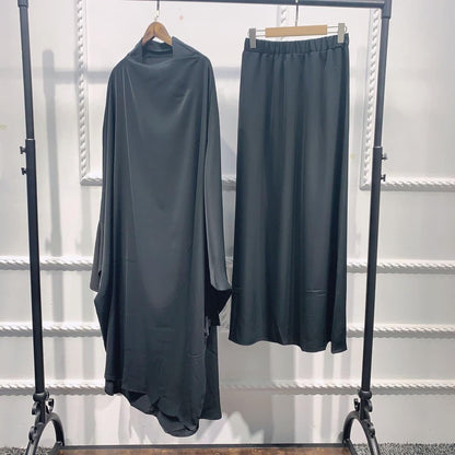 Women Muslim 2 Set Solid Color plus Long Sleeve Thobe One-Size Longuette Overall Abaya Thobe with Hoodied Hijab